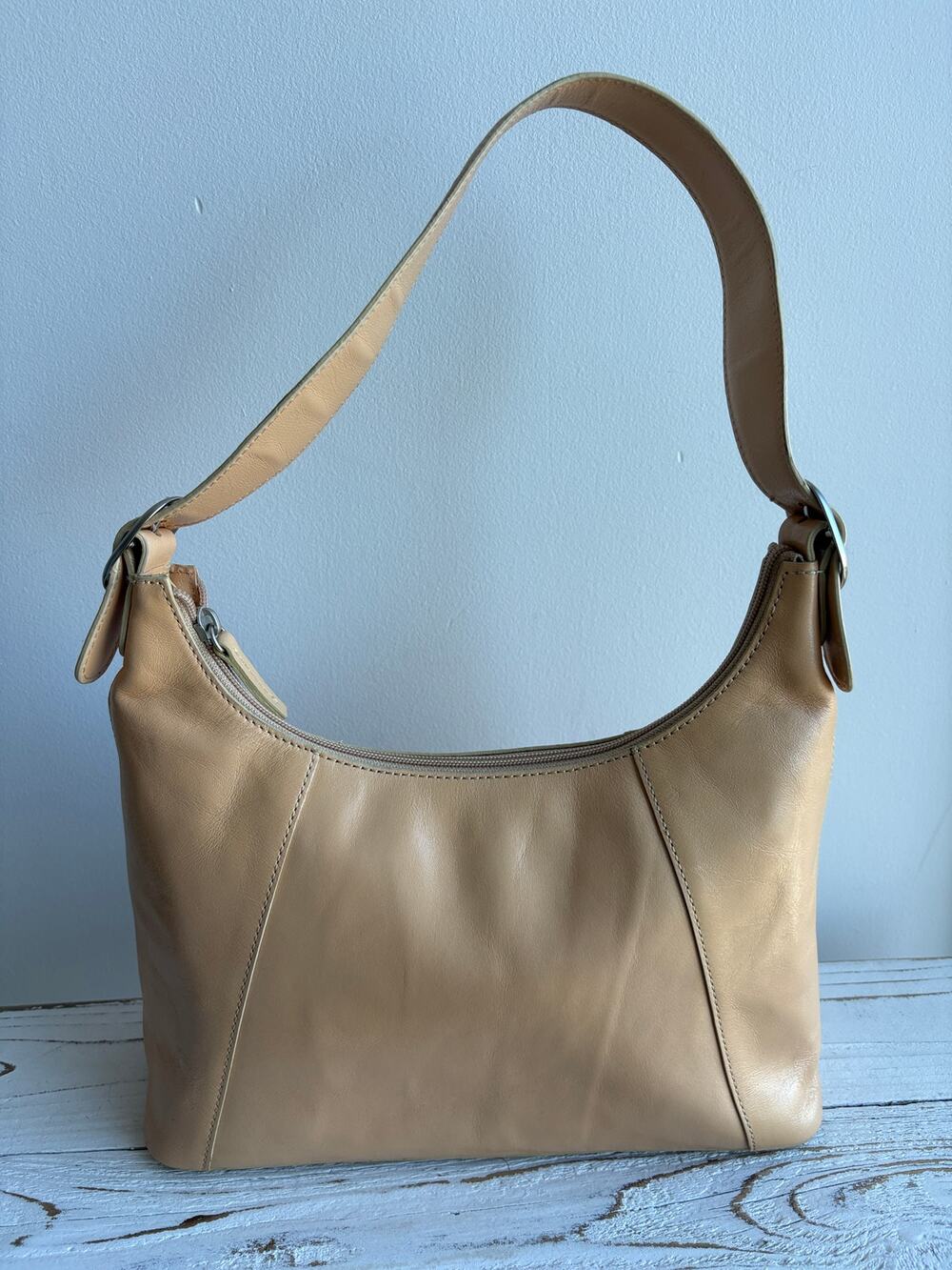 VTG Y2K Tan Leather Underarm Baguette Minimalist Maximalist Lining NWT Nordstrom